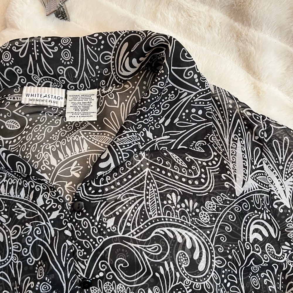 White Stag 18W Sheer Spring Flowy Paisley Black White Button Blouse Workwear